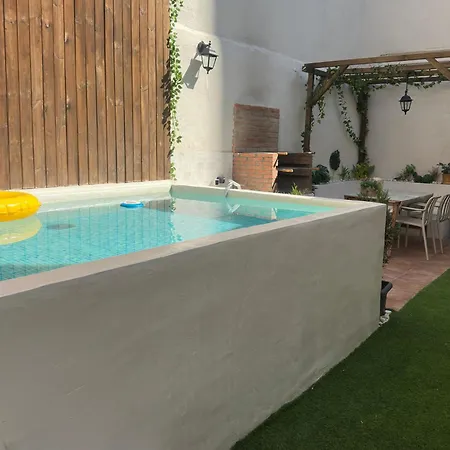 شقة Bajo Junto Al Rio Del Castillo, Piscina & Barbacoa بونفيراذا