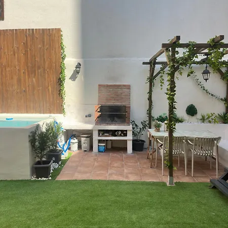 شقة Bajo Junto Al Rio Del Castillo, Piscina & Barbacoa بونفيراذا